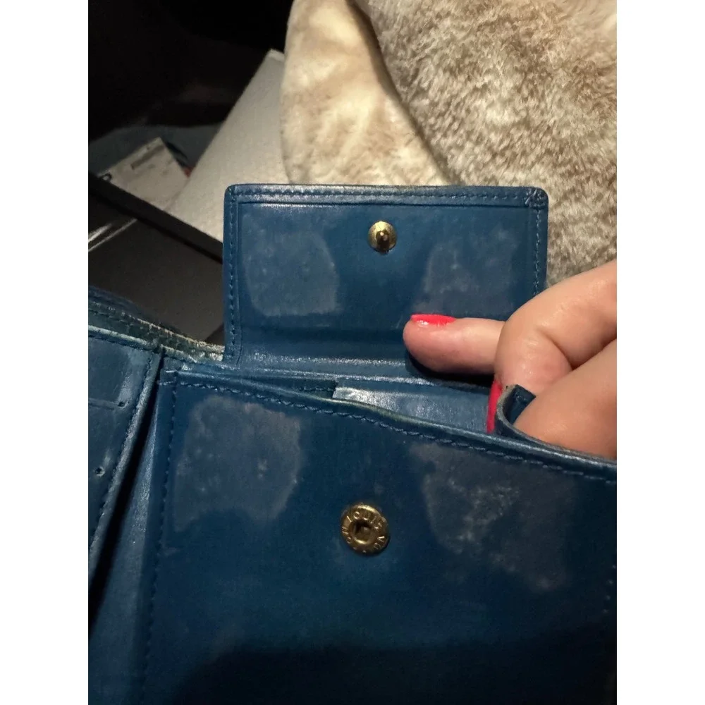 Louis Vuitton up sale